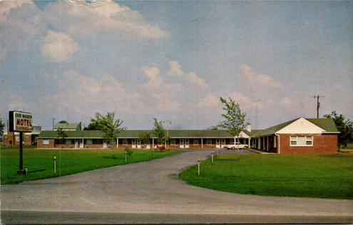 Colonial Motel